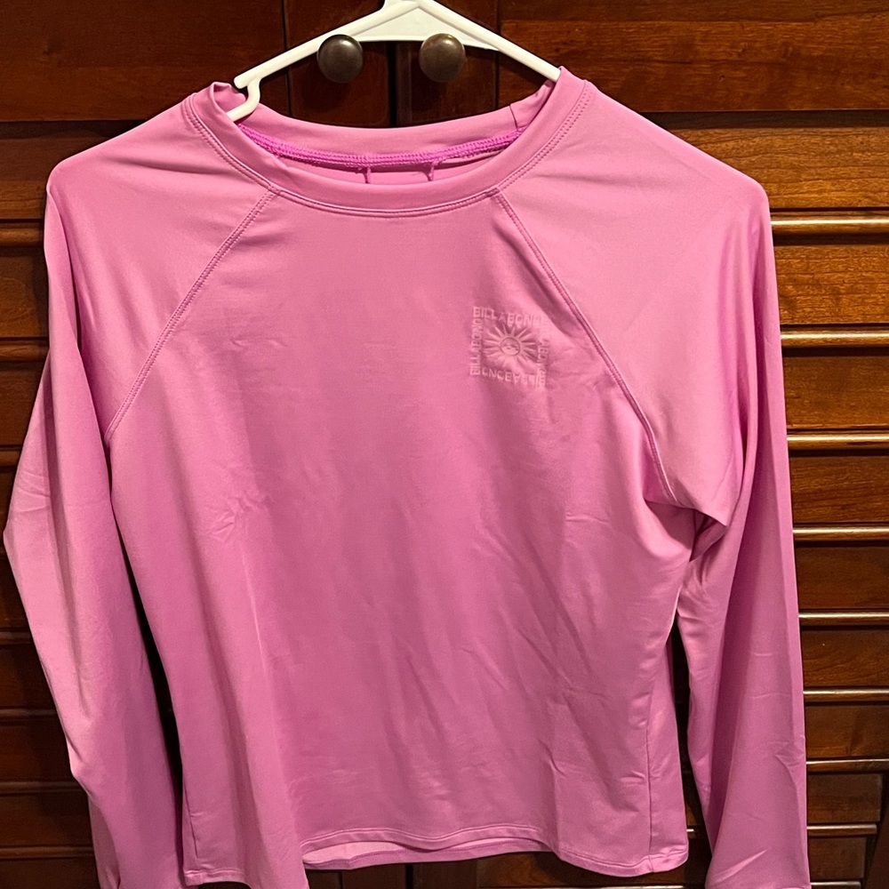Billabomg swim top